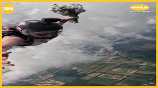 Skydiving couple gets married in midair