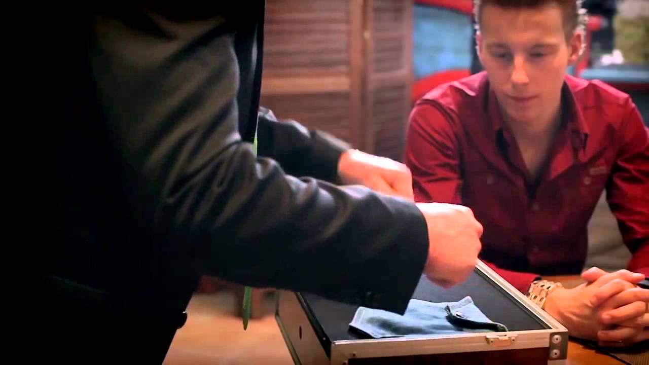 Back Pocket by Leo Smetsers