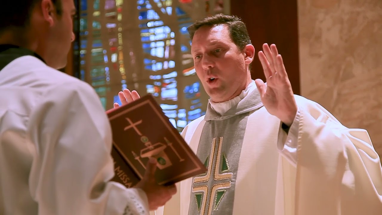 Mass Explained: An Illustrated Guide to the Roman Catholic Mass