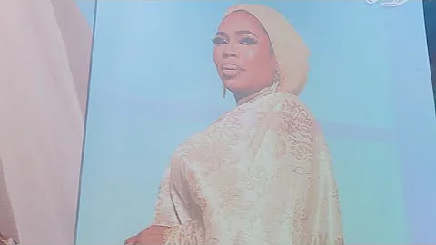 #UNUSUAL: ARRIVAL OF FATHIA BALOGUN WITH HER FRIENDS IN ASOEBI,AS SHE CELEBRATING 53 YEARS BDAY