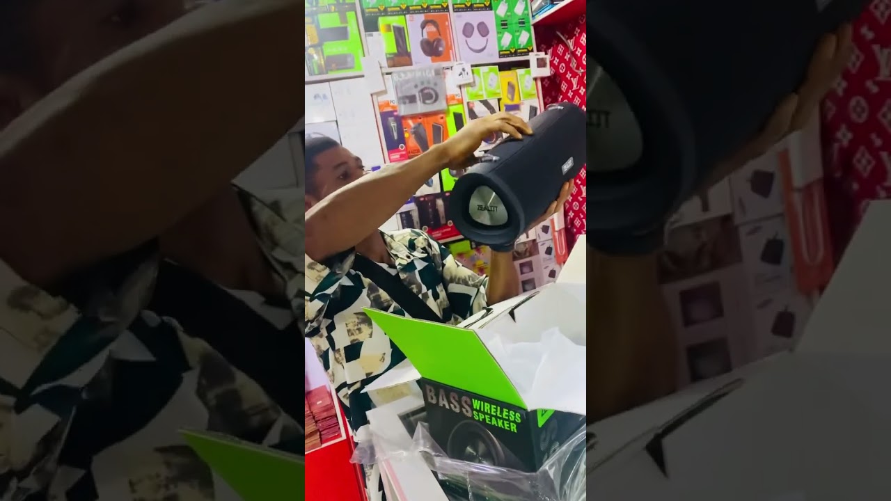 Satisfied customer unboxing his brand new zealot S39