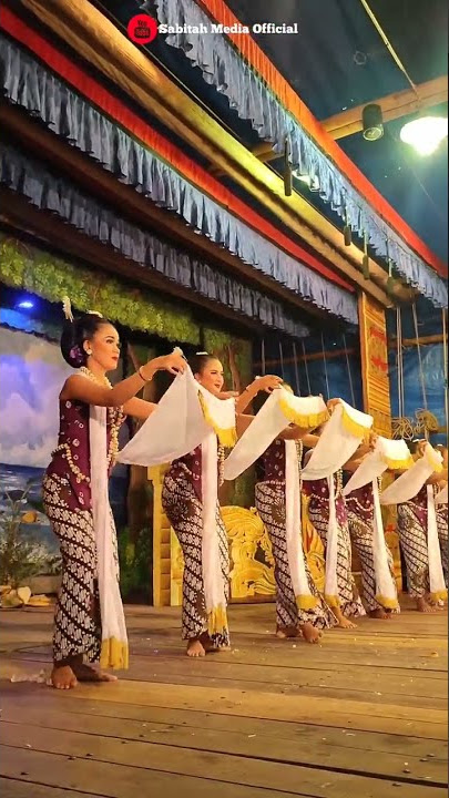 Tari Gambyong KETOPRAK WAHYU MANGGOLO live Desa Arumanis Wuwung Jaken Pati  20 Oktober 2022