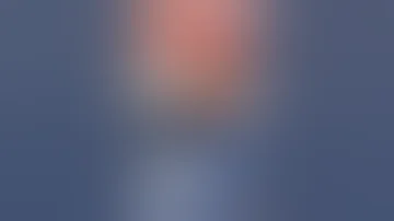 مايا خليفه اثناء الولاده 
