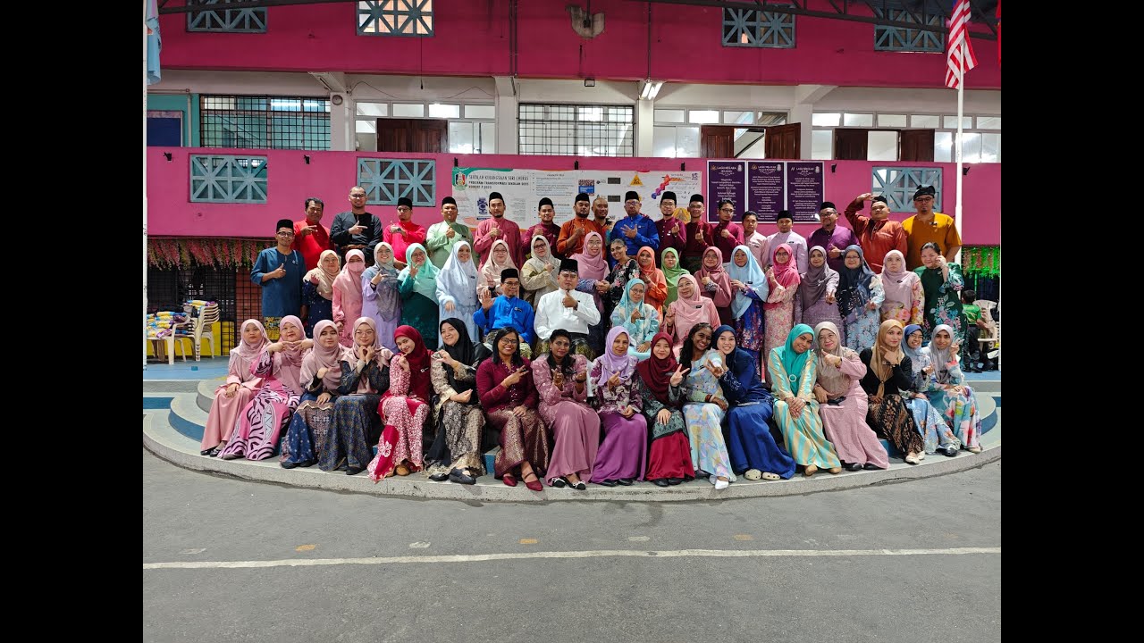 VIDEO RAYA MERIAH LAIN MACAM BERSAMA WARGA SEIRAS 2025