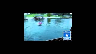WOW Big Bubba 2-Rider Water Towable - 11-1150 - SavvyBoater.com Videos