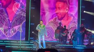 Perro - Romeo Santos en Barcelona  2023