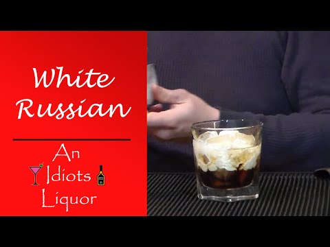 white-russian-recipe---the-kahlua-and-vodka-drink-featured-on-the-big-lebowski
