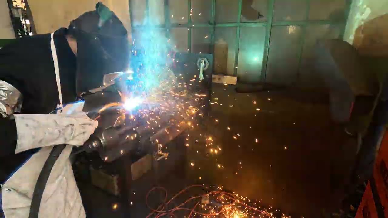 Saldatura tubo pieno su Base circolare senza smusso