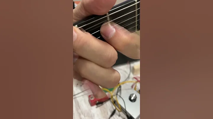 Self tape echo #4 - modified reel to reel from the 60's. Having fun !