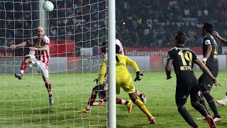 Iain Hume last-gasp goal helps Atletico de Kolkata draw vs NorthEast United FC screenshot 4