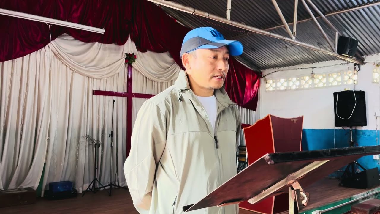 हिब्रू १०:२५“कति जनाको सङ्गतिमा नजाने बानी हुन्‍छ, तर हामीचाहिँ एकसाथ भेला हुन नछोडौं।