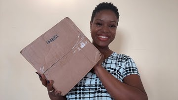 My first Curlbox - June 2022 Curlbox unboxing - Featuring Maui Moisture