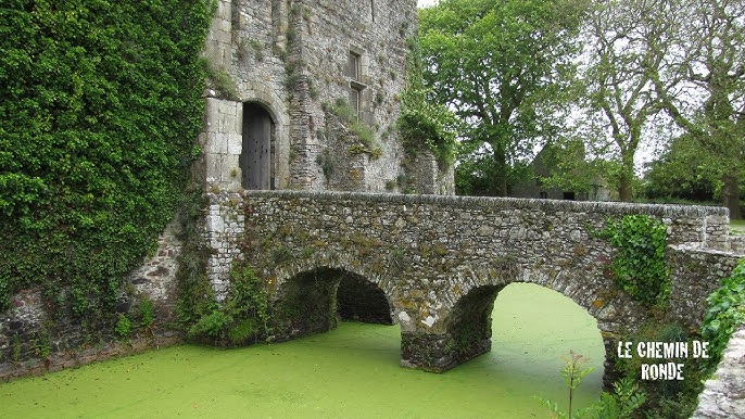 Lassay - Un Puissant Château Fort 