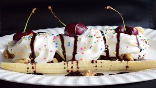 इस मदर्स डे पर 2 मिनट में दुनिया का सबसे आसान डेजर्ट बनाये | Dessert | Banana split - Beyond Lentils