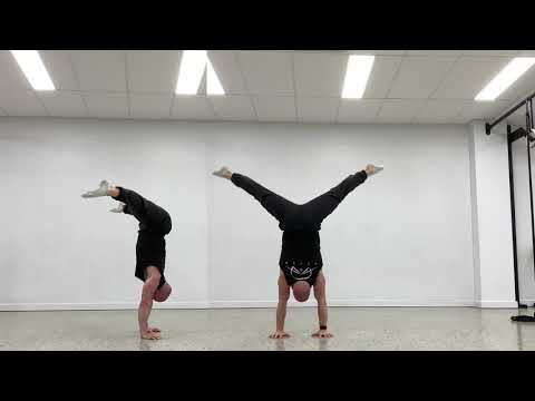 Straddle Scissors
