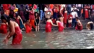 Download Hindu Women Bath in Sali Nadi at Swastani Mela Amazing Festival Mp3 and Video Hindu Women Bath in Sali Nadi at Swastani Mela Amazing Festival