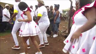 Maids dancing to Ke lorile song by pleasure || Best Manyalo Dance || JL Productions SA