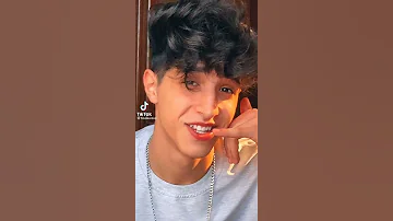 لغاتلي في التليفون تبكي وتقول 