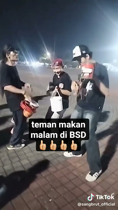 Download lagu Asiknyo..musisi jalanan ini nyanyiin lagu rhoma.!👍🏻👍🏻🤗👍🏻👏