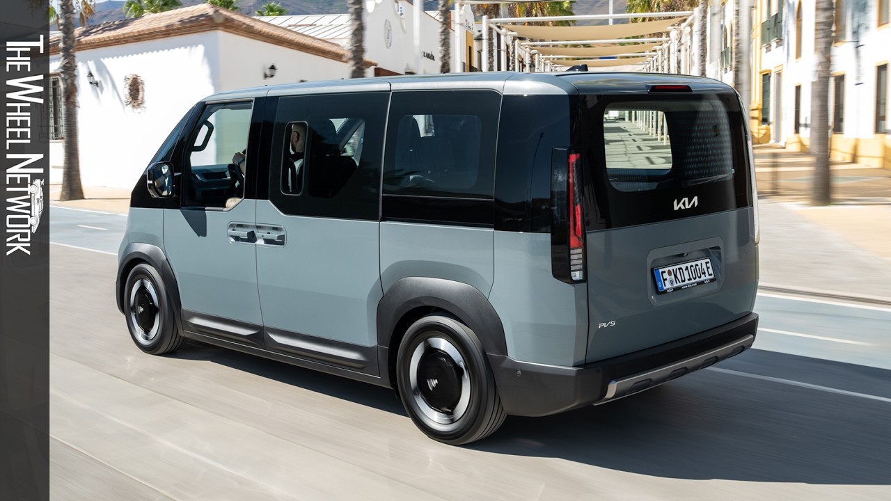 2026 Kia PV5 Passenger | Lake House Grey | Driving, Interior, Exterior [4K]