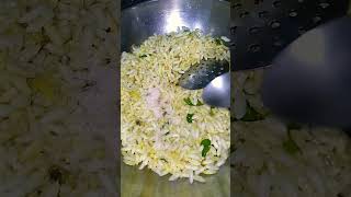 लहसुनी मुरमुरे की चटपटी रेसिपी शाम के स्नैक्स के लिएgarlic puffed rice/laiya ki recipe shorts