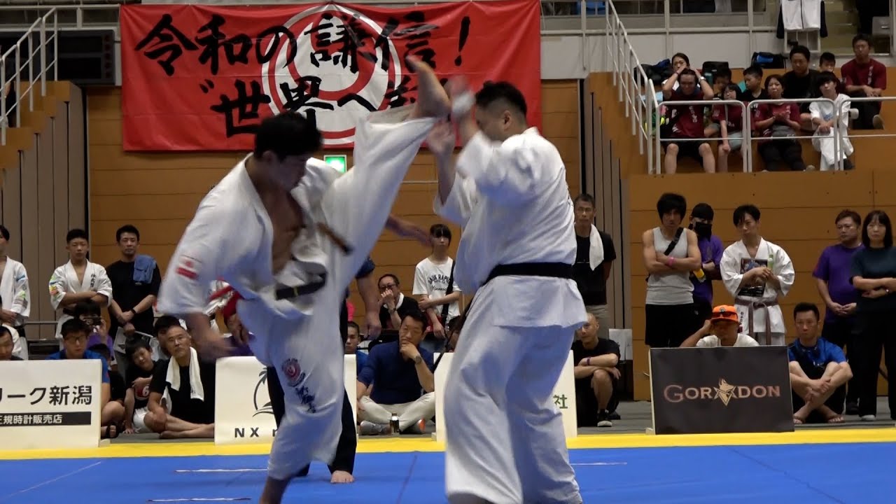 【新極真会】第10回全北陸空手道選手権大会　男子無差別級　決勝　遠田竜司　対　長谷川達矢　SHINKYOKUSHINKAI KARATE