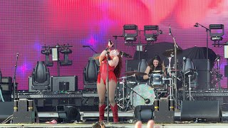 Chappell Roan - My Kink Is Karma - live Boston Calling 2024