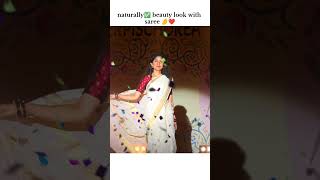 Natural Look ? Kapoor Fatehi Pallavi Walking Ram Field