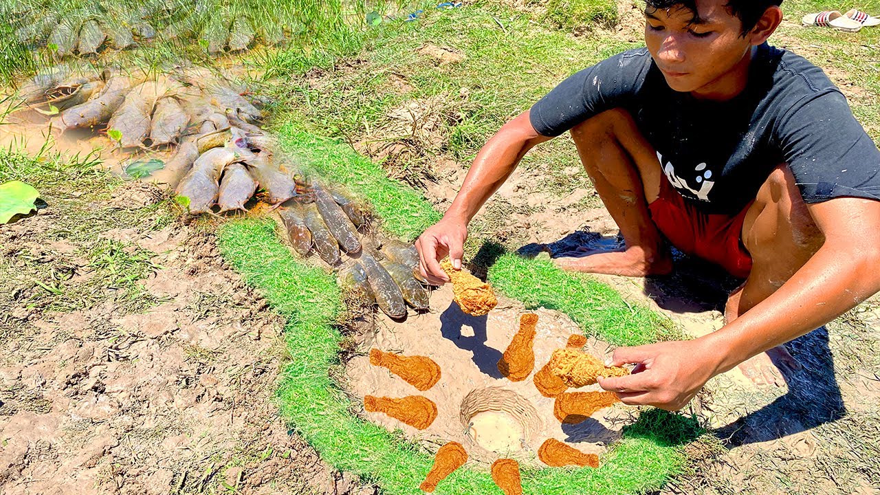 Amazing Fishing Video | Traditional Fish Trap Digging Deep Hole Trap Catch A Lot Of Fishes