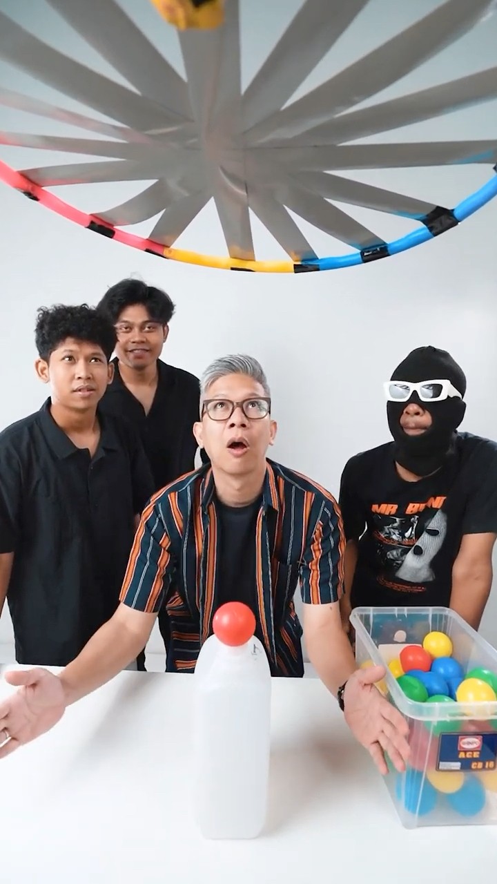 BOLA NYANGKUT MENANG!!