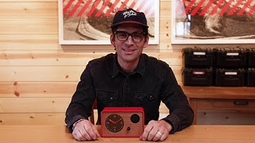 OneClock: Wake Up Better - minimalist analog timepiece with waking music based in science