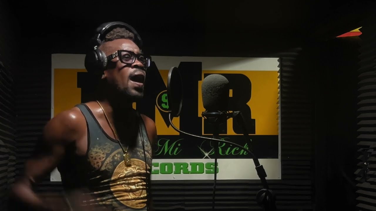 Beenie Man recording - War Message - Dubplate for Asylum Sound