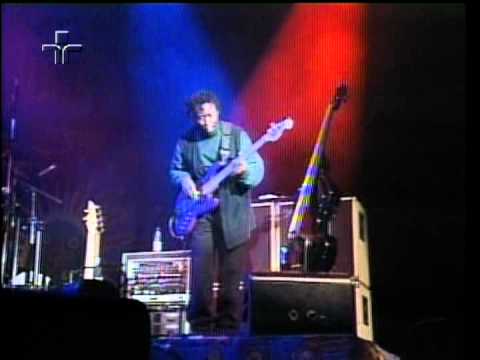 Santana - Bass solo - Kaiser Gold Sounds 96 - São Paulo festival of lights