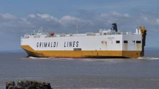 Grimaldi Lines Car Carrier 4K