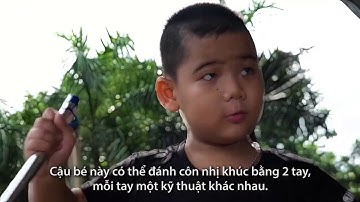 Cậu bé 7 tuổi múa côn như Lý Tiểu Long