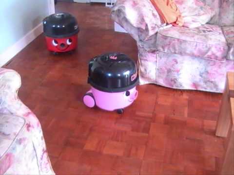 Henry and Hetty the hover dance