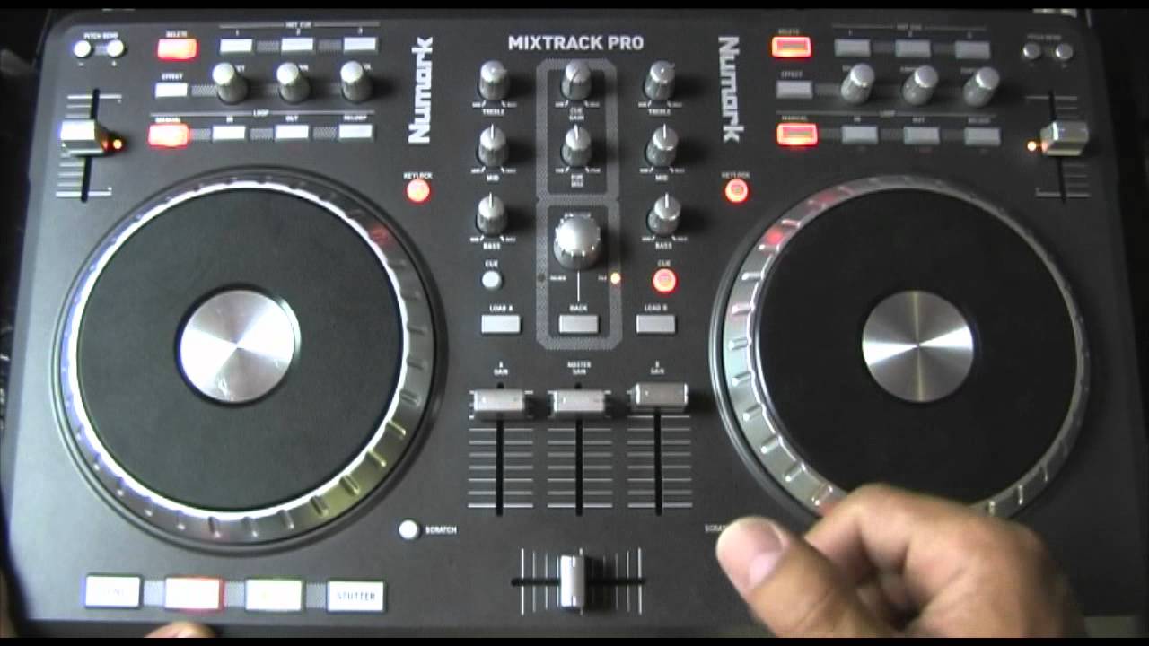 Controlador DJ Numark MixTrack, Numark MixTrack