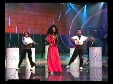 Eurovision 1990 France - Joelle Ursull - White And Black Blues