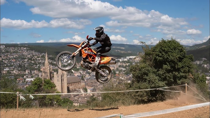 Guia Crissiumal - Notícias - Moto de trilha que participaria do enduro de  Crissiumal foi roubada na noite de sábado