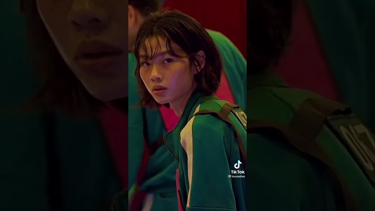 sibling anthem check yeji hyunjin niki hoyeonjung itzy straykids