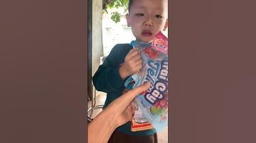 Pipi khóc vì mẹ ngốc không có tiền mua một đống kẹo cho ăn #short