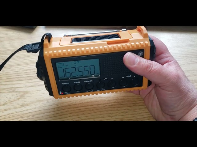 Radio ROCAM à Remontoir - AM/FM/OC, 12000mAh, Solaire, Urgence, Couleur Verte - Neuf, Portable Et Autonome