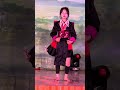 nkauj hmong dancer