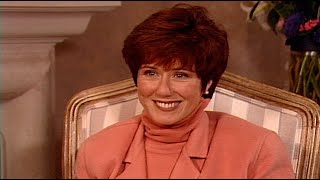 Rewind: Mary McDonnell on bad career advice, the Oscar drill, challenging co-stars & more (1991)