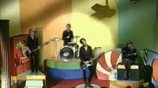 Video thumbnail of "Elastica - Connection (Official Video) (U.K Version)"