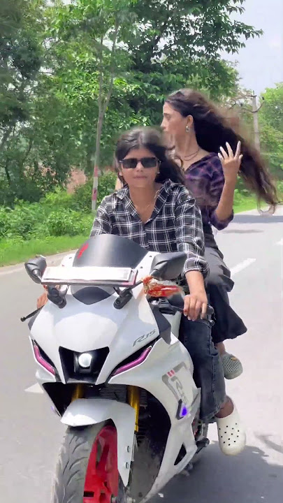 Rangdari bihari ke 🔥#barsarani #bhojpuri #bikegirl #friends #rider #rangdari #yamaha #trending