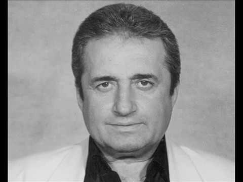 კანტატა კომუნისტებზე - ალეკო ხომერიკი