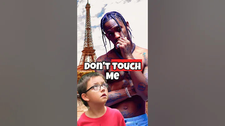 Travis Scott SMACKS Fan Hand Away 😱