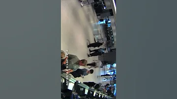 JUICE WRLD SEIZURE AT CHICAGO AIRPORT NOT CLICKBAIT 