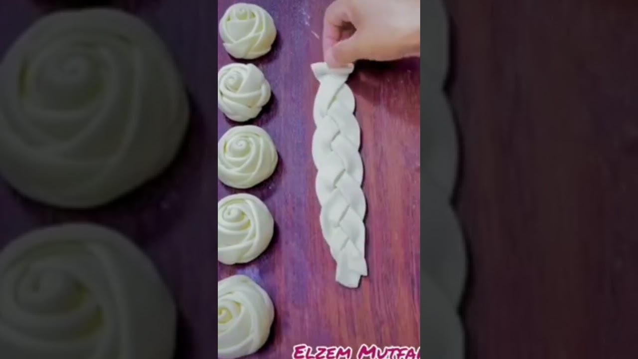 Kurabiye veya ekmek hamurlarına şekil verme işlemi #yemek #cooking #tarif #yemektarifleri #aboneol